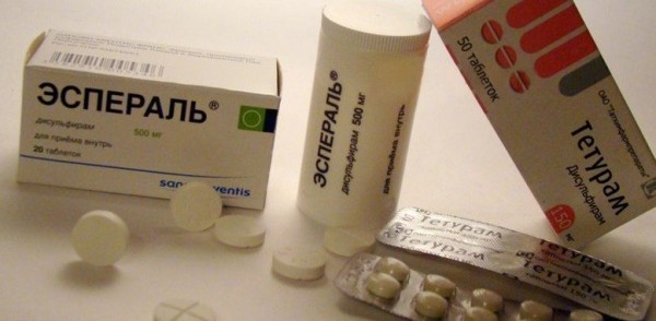 Что такое подшивка от алкоголизма? Что такое подшивка от алкоголизма?