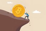Биткоину необходимо сохранить уровень $100 000 на фоне введения 55% тарифов на товары из Китая