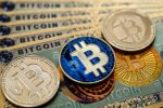 Биткоин цена запускается до 96 000 долл. США: образец головы и плеч, который формируется