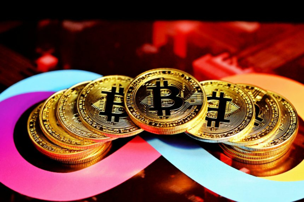 Биткоин должен закрыться выше 107 000 долл. США, чтобы подтвердить прорыв или снижение риска до 98 000 долл. США
